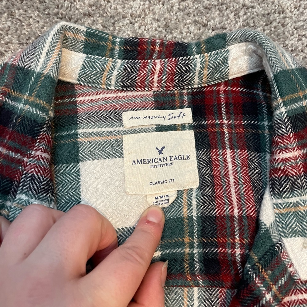 American Eagle Flannel Button Down - image 4